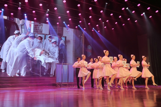 表演节目《倾听听你的声音》